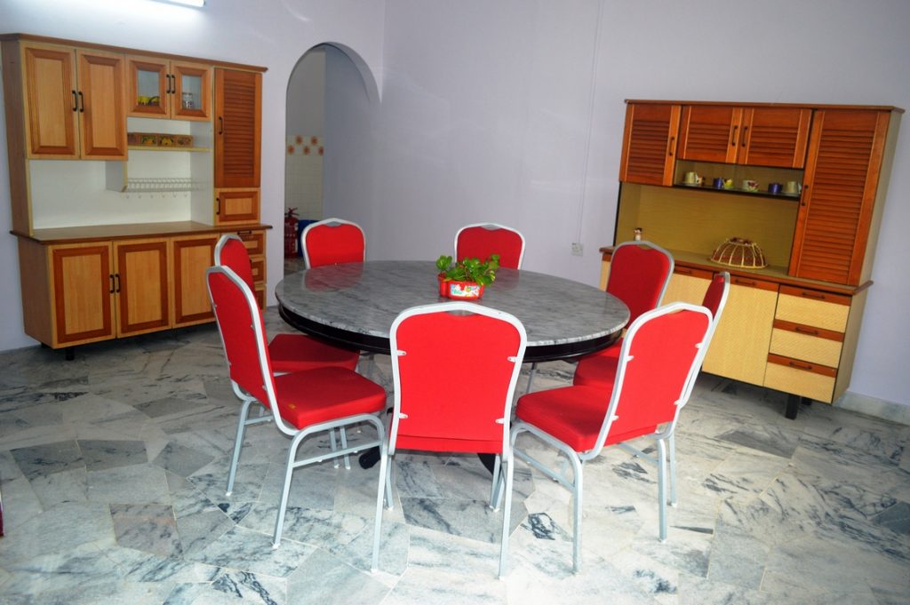 Can also use for meeting here